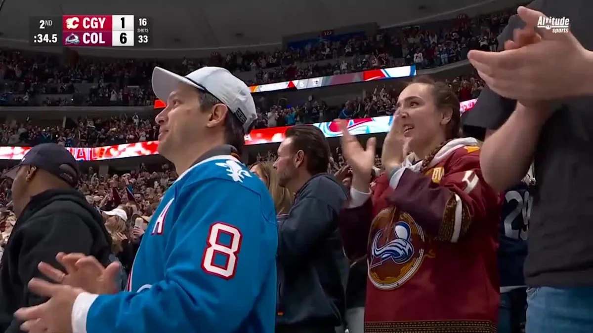 Nathan MacKinnon with a Powerplay Goal vs. Calgary Flames