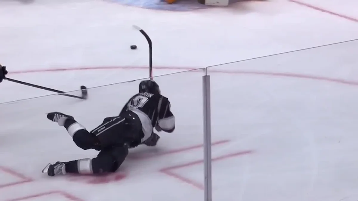 Los Angeles Kings vs. Nashville Predators - Game Highlights