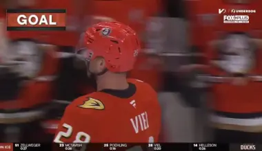 Jeffrey Viel with a Goal vs. St. Louis Blues