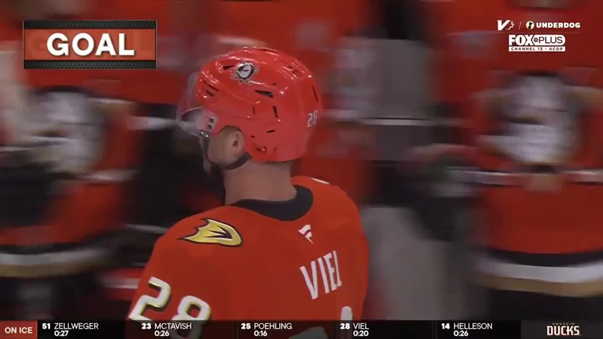 Jeffrey Viel with a Goal vs. St. Louis Blues
