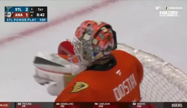 Dylan Holloway with a Powerplay Goal vs. Anaheim Ducks