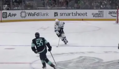 Logan Cooley with a Powerplay Goal vs. Seattle Kraken