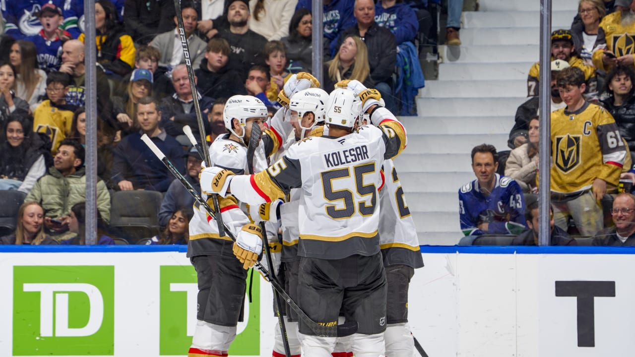 Smith nets go-ahead goal | NHL.com