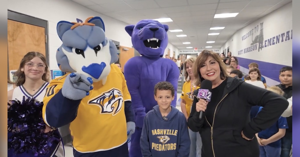 Predators mascot visits Portland second grader