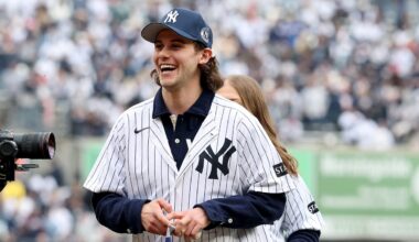 Jack Hughes, Frankel throw out 1st pitch at Yankees game