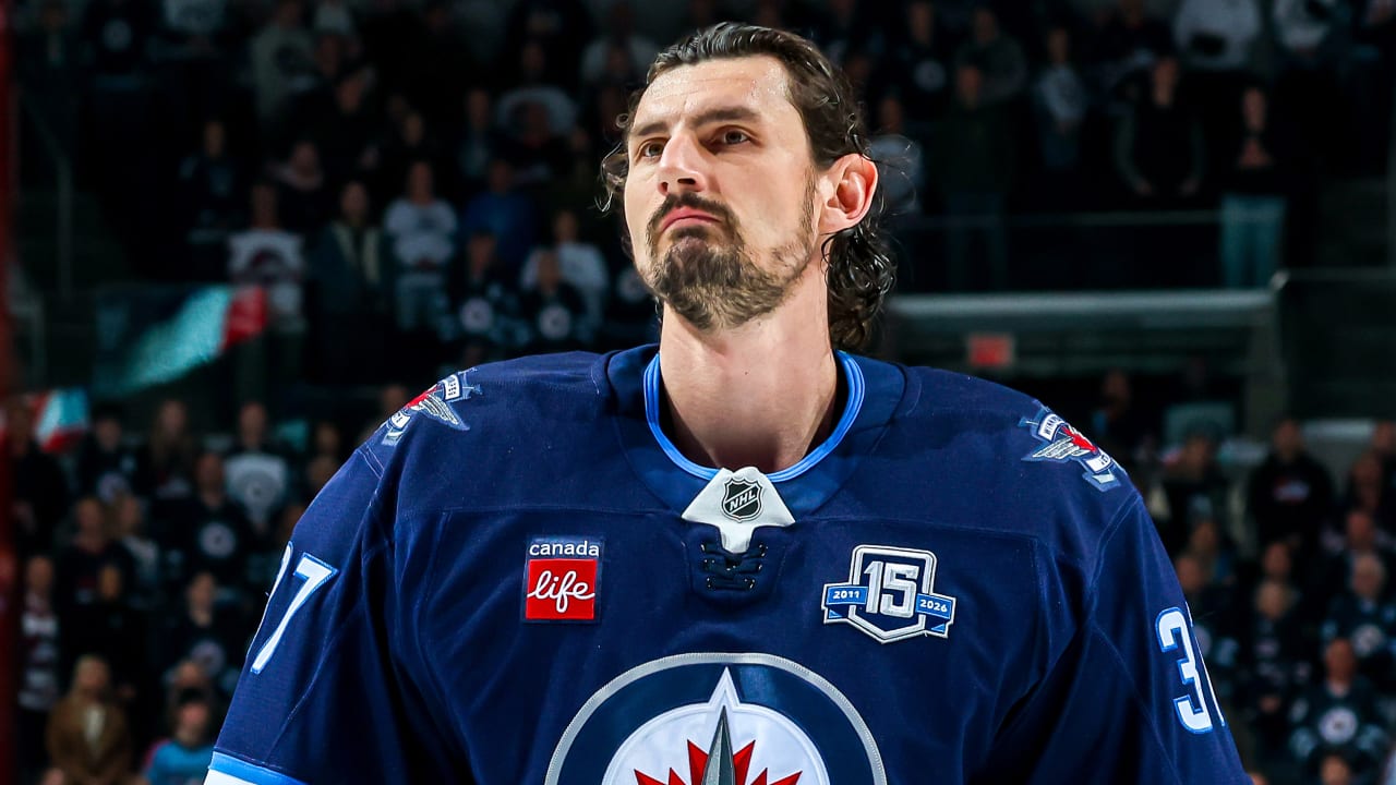 Hellebuyck comments driven by ‘that kind of emotion,’ Jets GM says