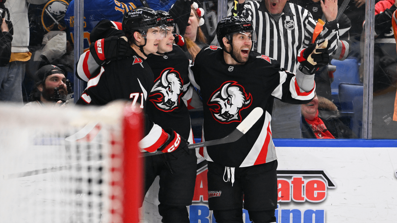 Sabres defeat Lightning, move back into tie in points for 1st in Atlantic