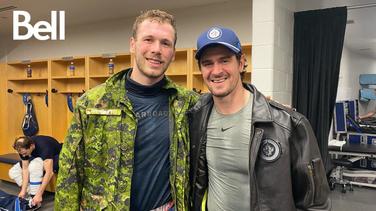 Jacket Pres | 26.04.04 | Winnipeg Jets