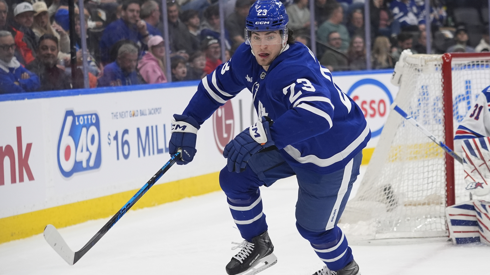 Blackhawks Linked to Bold Pursuit of 2 Top-Six NHL Forwards