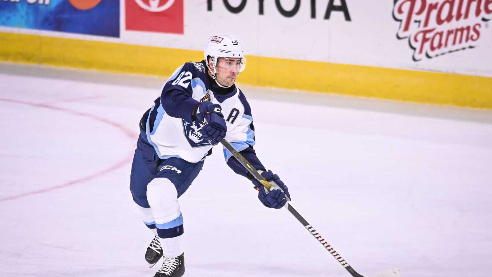 Predators Recall Jordan Oesterle | Yardbarker