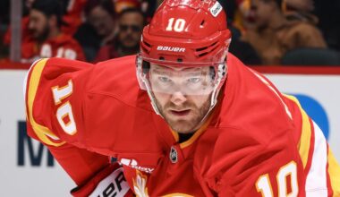 Huberdeau Named Flames' King Clancy Nominee