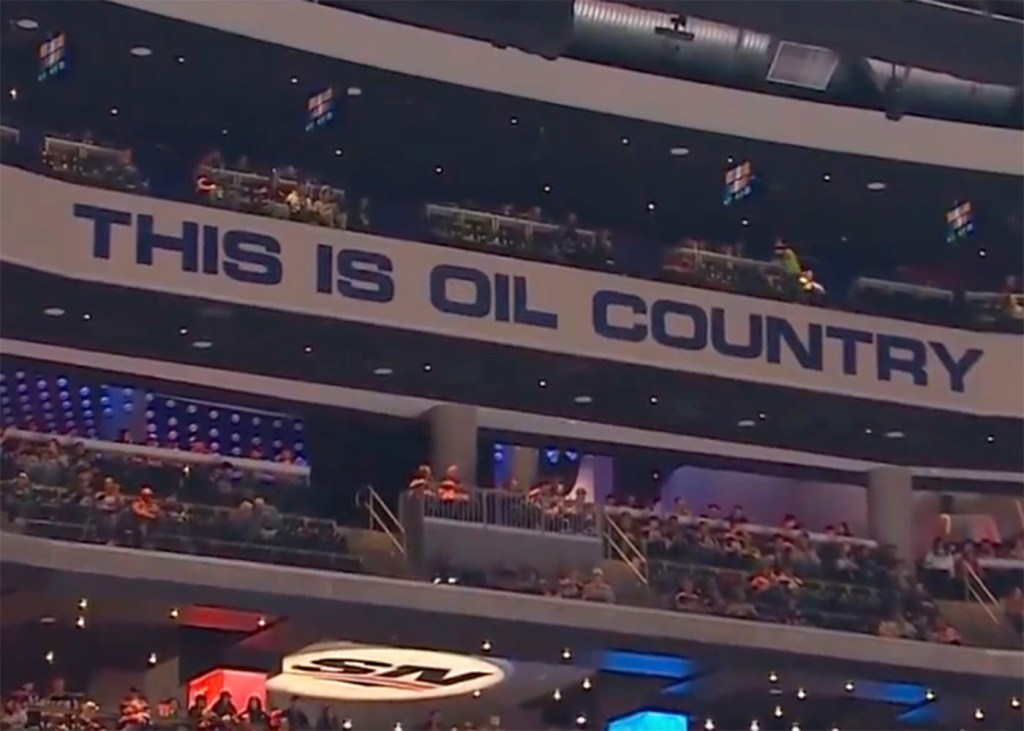 A woman gave birth on the seventh floor of Rogers Place as the Emonton Oilers hosted the Las Vegas Knights in  Alberta, Canada on Saturday, April 4, 2026, Sportsnet reported.  