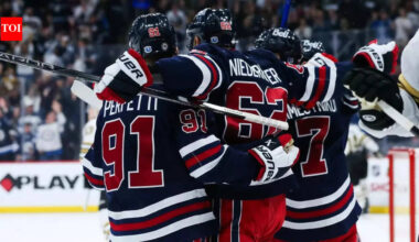 “We can't take our foot off the gas": Winnipeg Jets surge to the playoff race, needs one point for the wild-card spot | NHL News