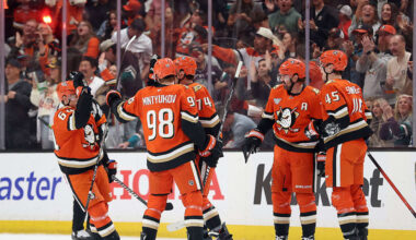 Highlights: Ducks Rout Sharks, 6-1