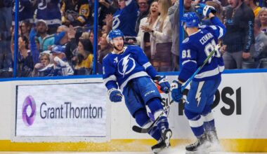 Cirelli gets hat trick, Lightning defeat Penguins to reach 100 points