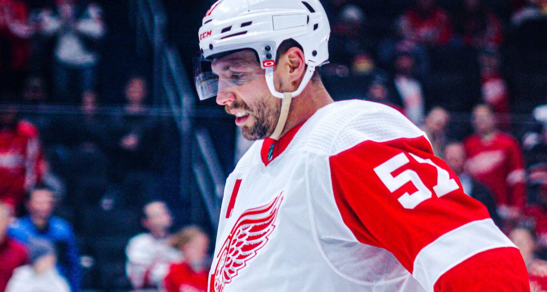 Red Wings Fall to Rangers