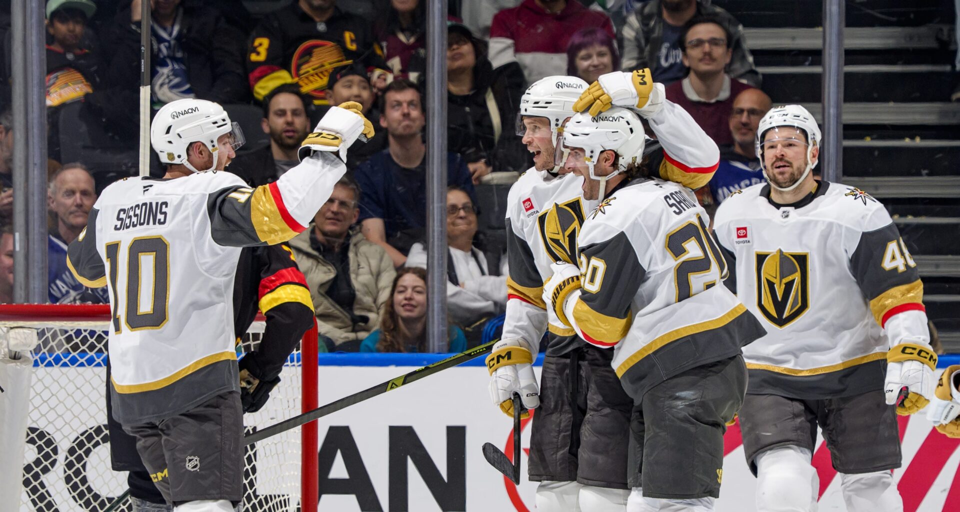 Golden Knights move into tie for division lead with 2-1 win over Canucks