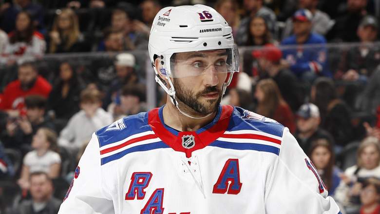 The latest round of New York Rangers rumors points towards the reasons why GM Chris Drury overplayed his hand at the NHL trade deadline.