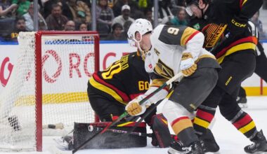 Smith's goal in 3rd period helps the Golden Knights beat the Canucks 2-1