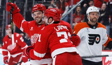 Alex DeBrincat becomes Red Wings' first 40-goal scorer since 2008-09