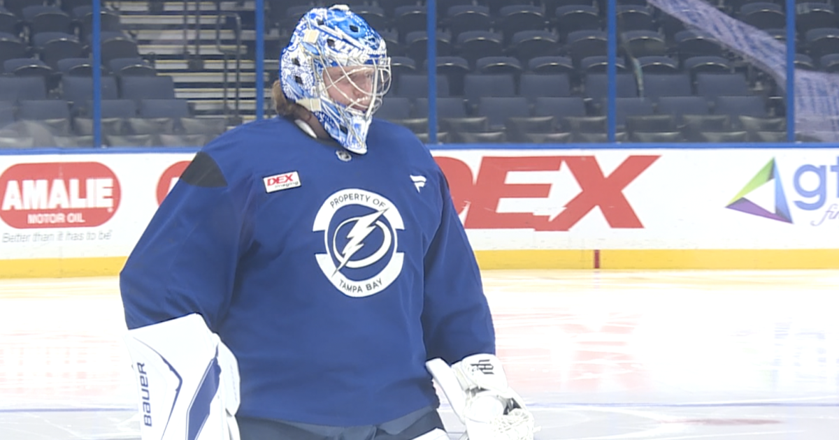 Lightning move closer to playoffs