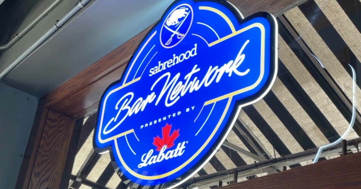 Buffalo bars and restaurants gear up for Sabres playoff fever