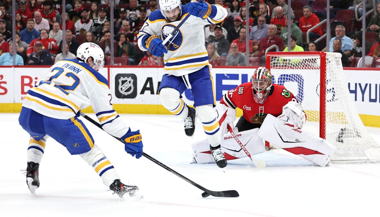Blackhawks' effort levels crash to zero in blowout loss to Sabres