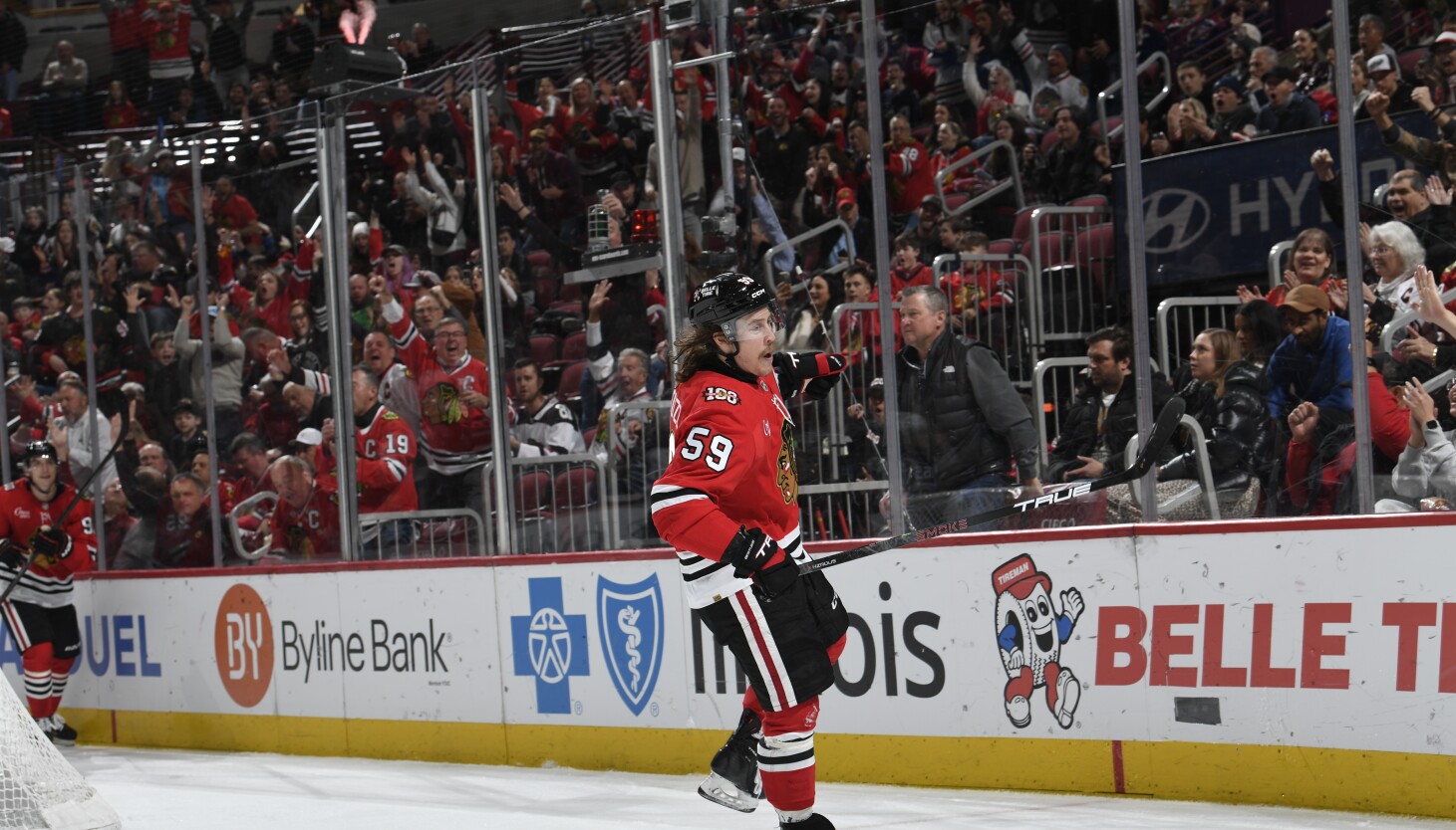 Blackhawks encouraged by third-period play in overtime loss to Jets