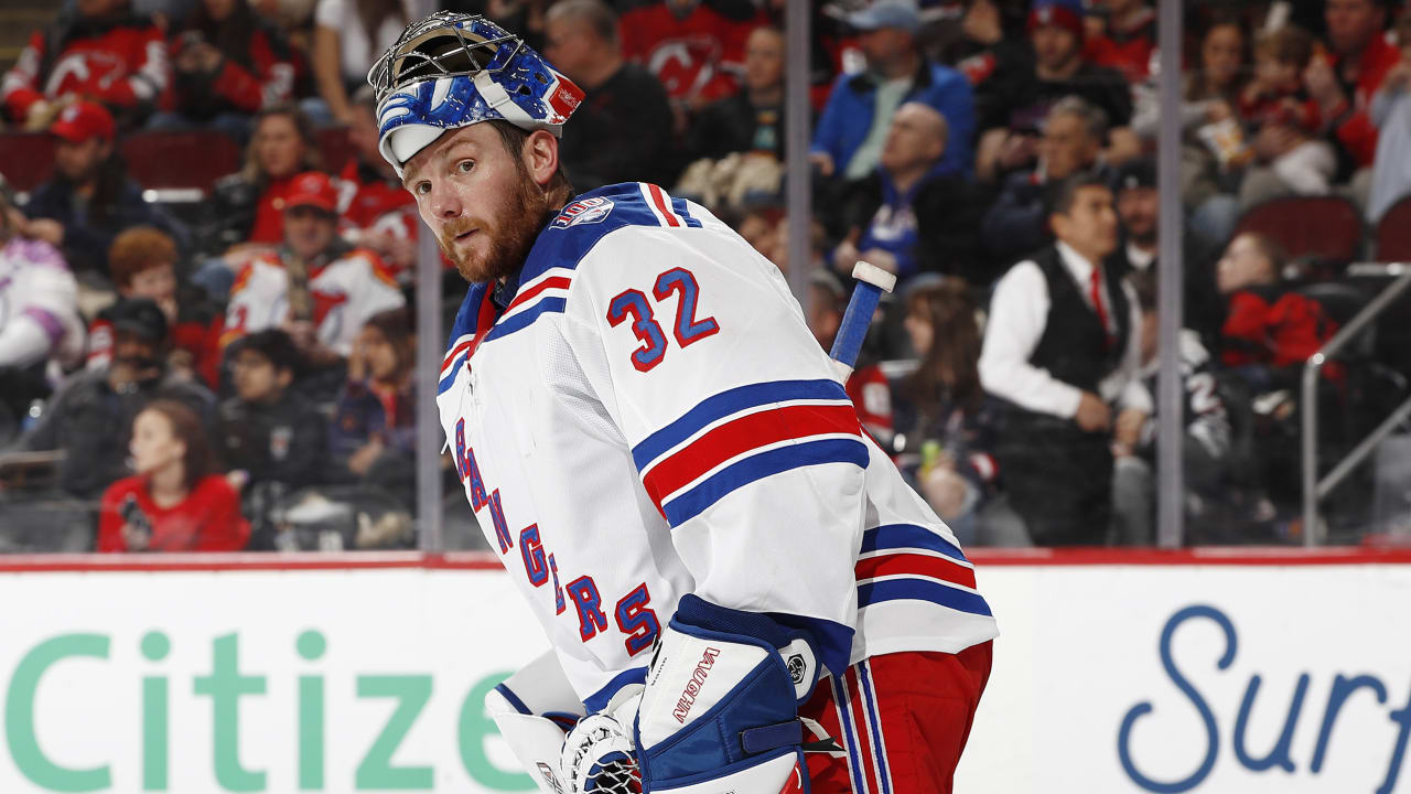 Quick to retire from NHL following start for Rangers at Panthers