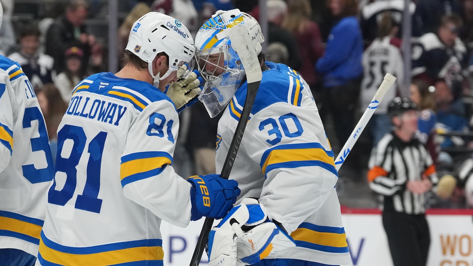 Kyrou and Fowler help the Blues beat the Blackhawks 5-3