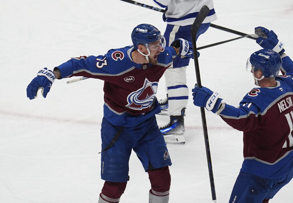 Avalanche looking for more offense out of second line against Wild