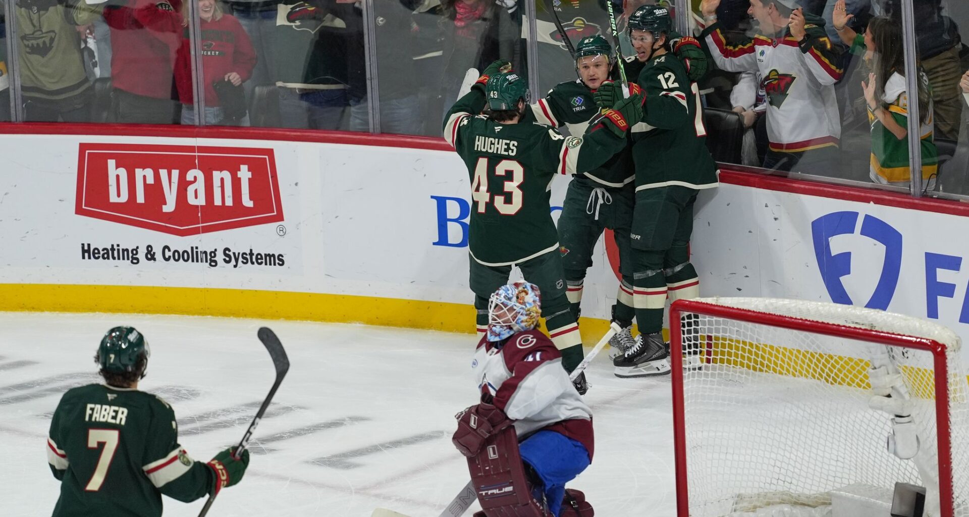 Avs make their first goalie change by pulling Wedgewood for Blackwood during Game 3 in loss to Wild