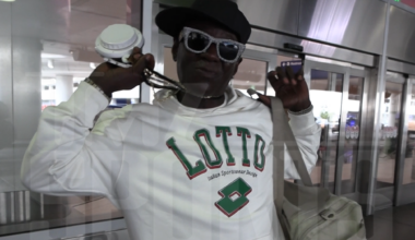 Flavor Flav Says U.S. Women's Hockey Getting Key to Las Vegas During She Got Game Weekend