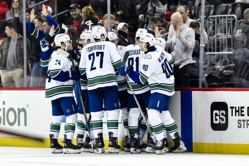 Ex-Canucks GM Mike Gillis Reveals Why Maple Leafs Job Failed to Pan Out