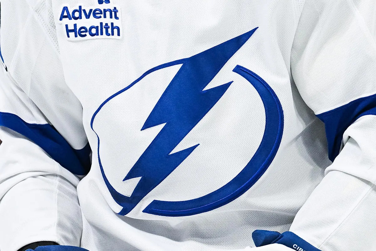 Lightning Re-Sign Nick Abruzzese With One-Year Contract Extension
