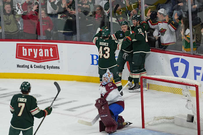 Avs make their first goalie change by pulling Wedgewood for Blackwood during Game 3 in loss to Wild