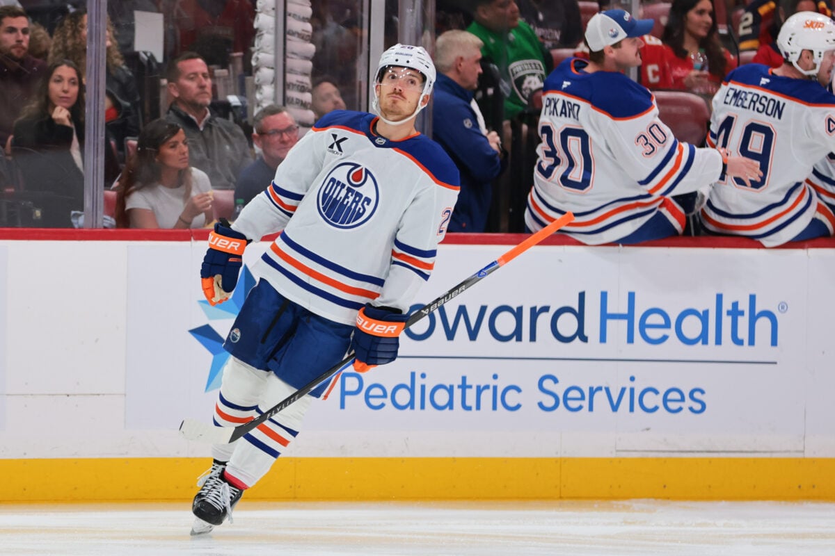Jack Roslovic Edmonton Oilers