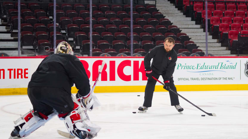 Ottawa Senators hire Maciej Szwoch as goaltending recruitment and development coordinator – Belleville Sens
