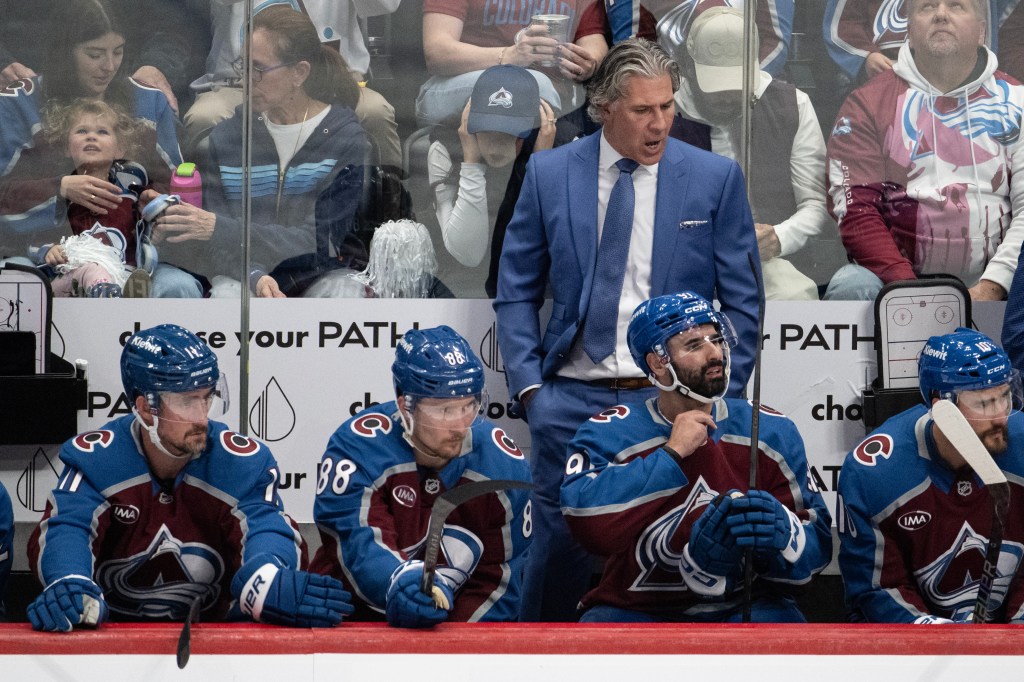 Avalanche power play vs. Golden Knights looks like Sean Payton script: Pass, pass, pass, punt