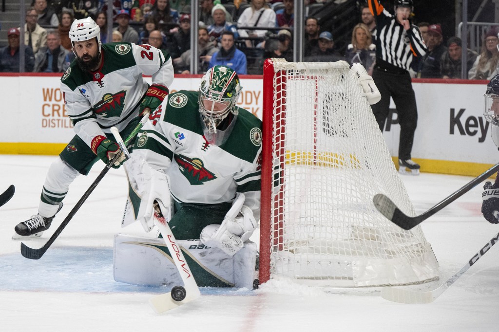 Wild switching goalies for Game 2, Avalanche coach mum on his starter