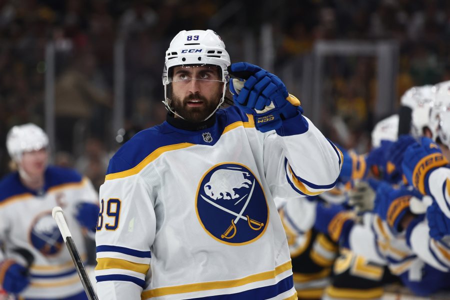 Alex Tuch, Chicago Blackhawks