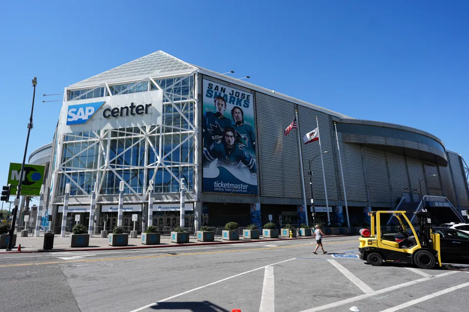 SAP Center is perfectly suited for hockey
