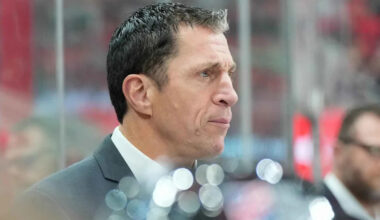 Hurricanes re-sign depth forward to 2-year contract extension after Flyers sweep