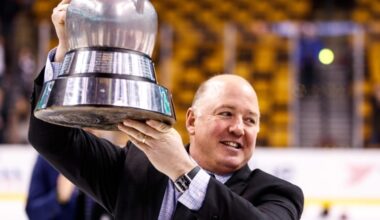 Ted Donato is the all-time winningest coach in Harvard history. (John Kavouris/Icon Sportswire via Getty Images)