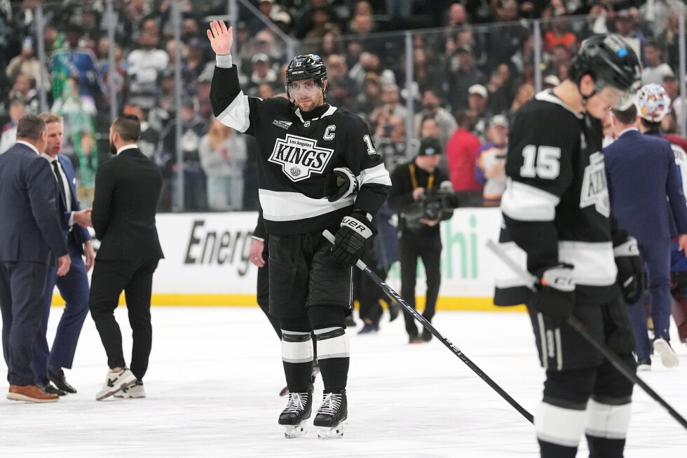 Anze Kopitar's 2-decade career with the Los Angeles Kings ends in cheers and tears with playoff loss