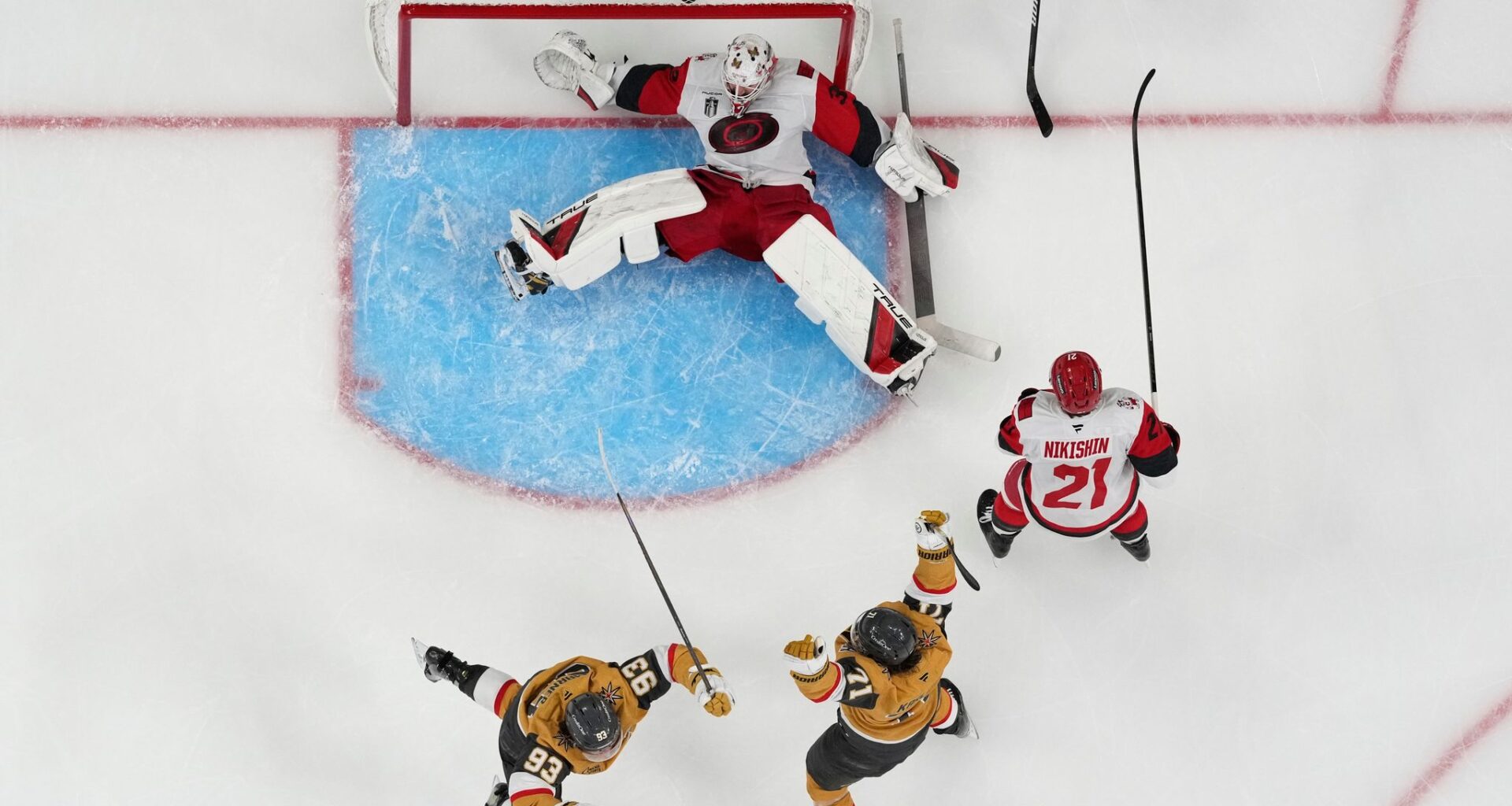 Golden Knights beat Hurricanes 5-4 in 2OT in Game 3 after blowing 4-goal lead