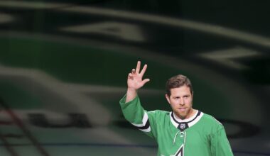 Report: Maple Leafs plan to interview Joe Pavelski for HC vacancy