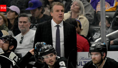 Toronto Maple Leafs hire former LA Kings coach Jim Hiller replacing Craig Berube ahead of the 2026 NHL Draft | NHL News