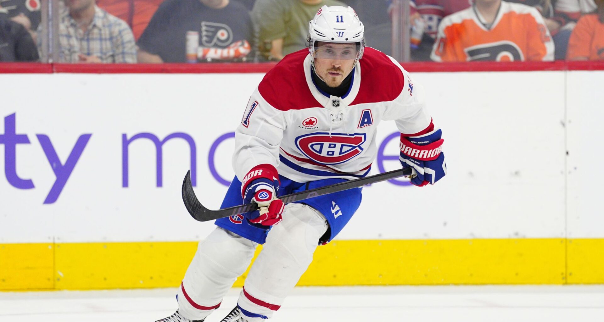 Rebuilding Canucks acquire veteran forward Gallagher in trade with Canadiens