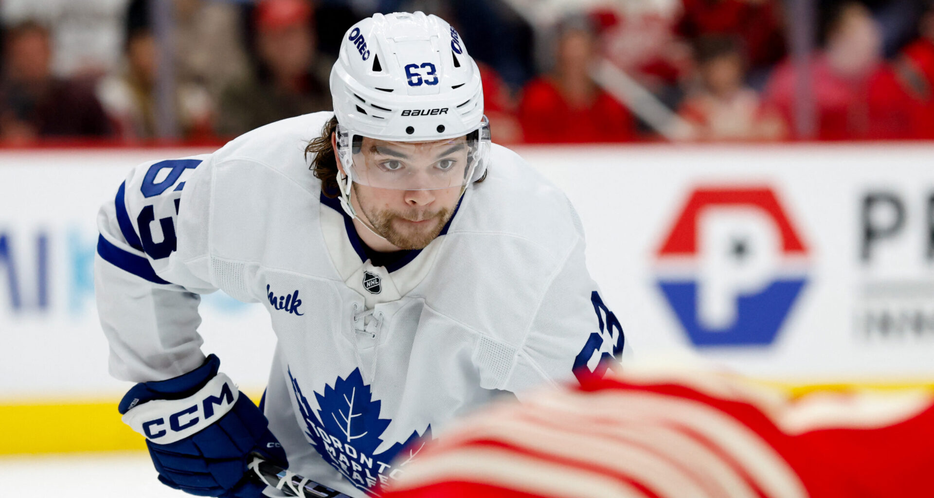 Blackhawks NEED to Take Aggressive Approach for This One Free Agent